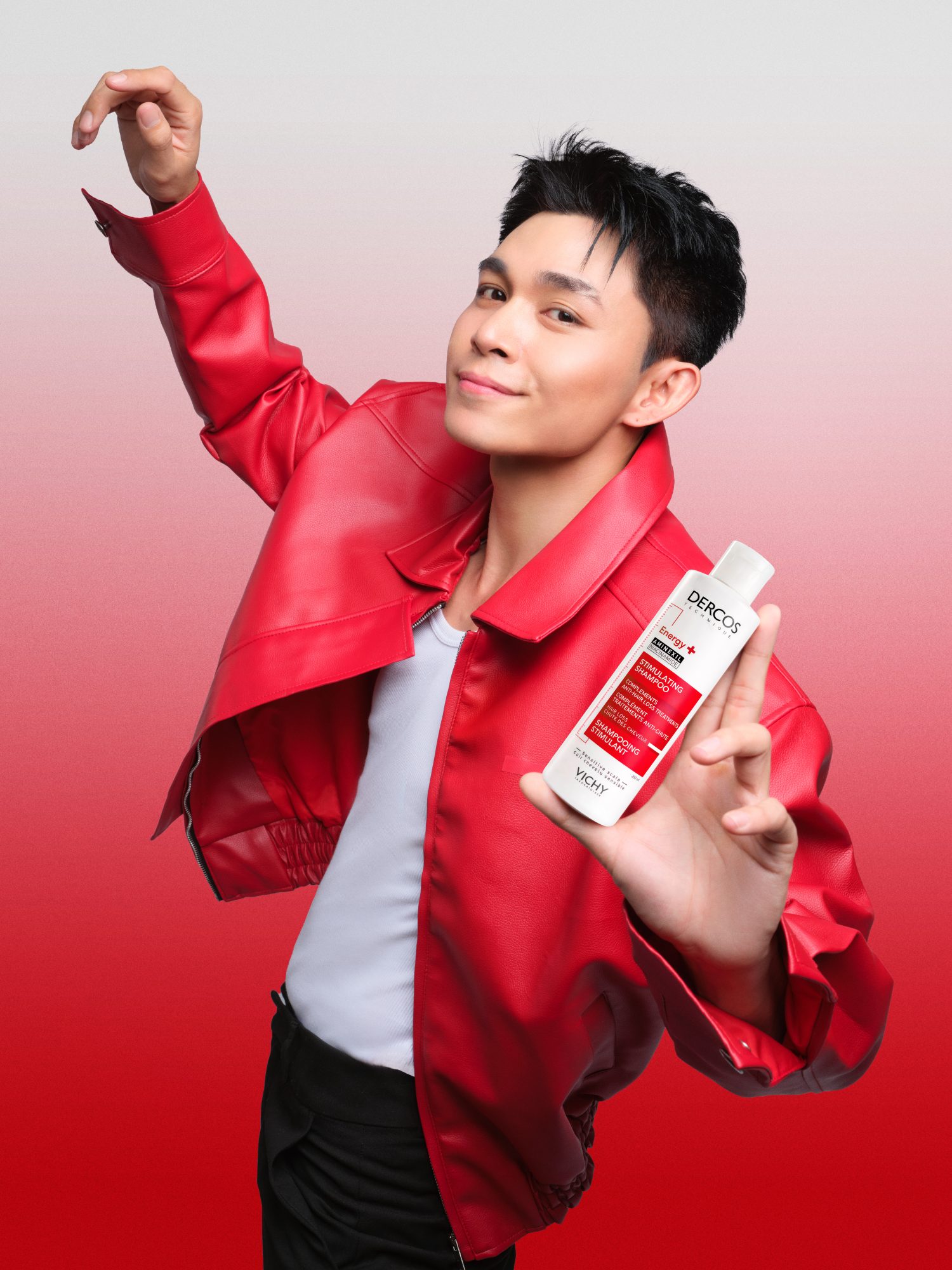 VICHY x JUN PHAM – ảnh quảng cáo do WAH! Studio thực hiện