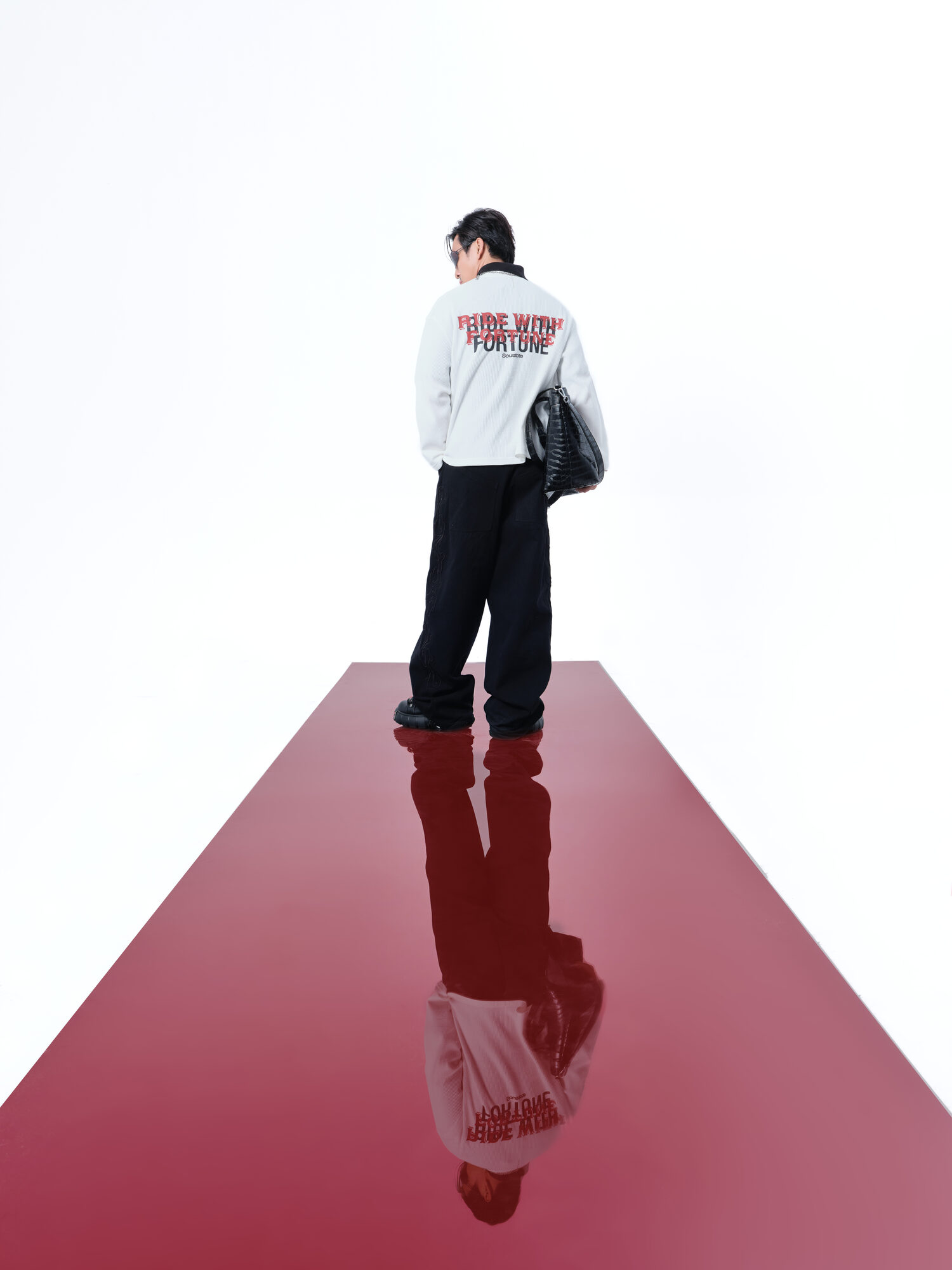 SOUSTATE x THIEN MINH – lookbook thời trang do WAH! Studio thực hiện