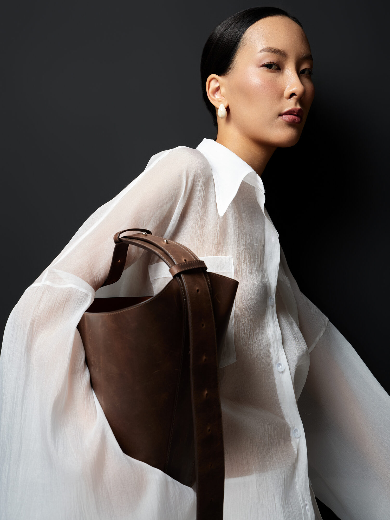 H2B – lookbook thời trang do WAH! Studio thực hiện