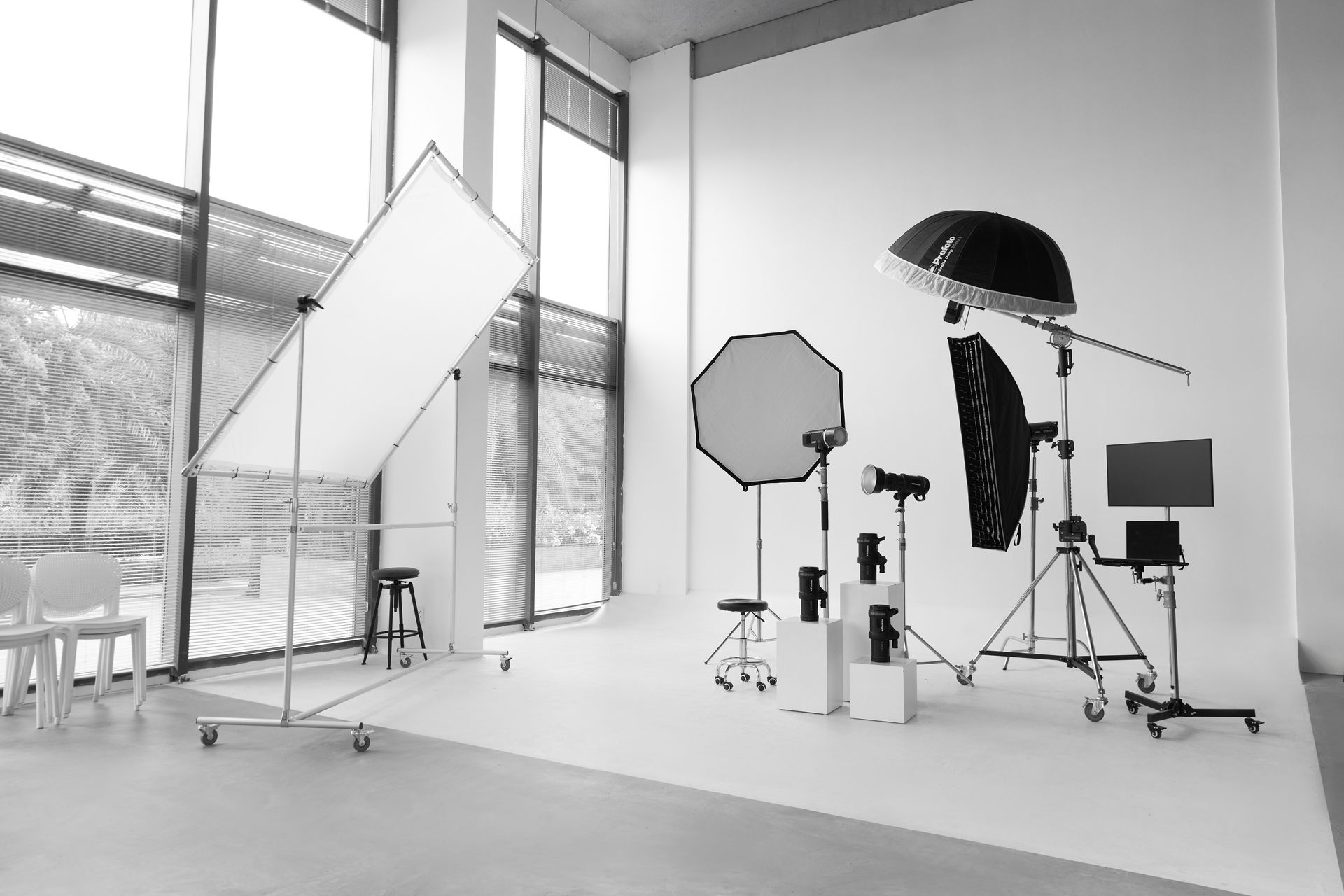 WAH! Space A — studio cyclorama